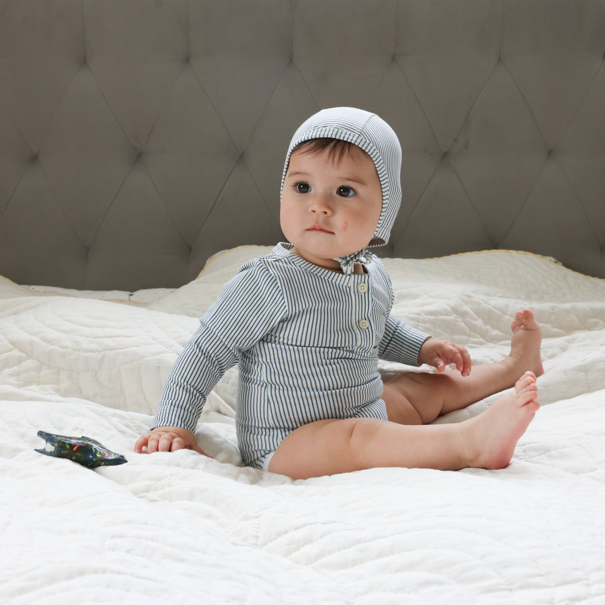 Baby Hue 0-3M - GOTS - Classic Stripes Blue